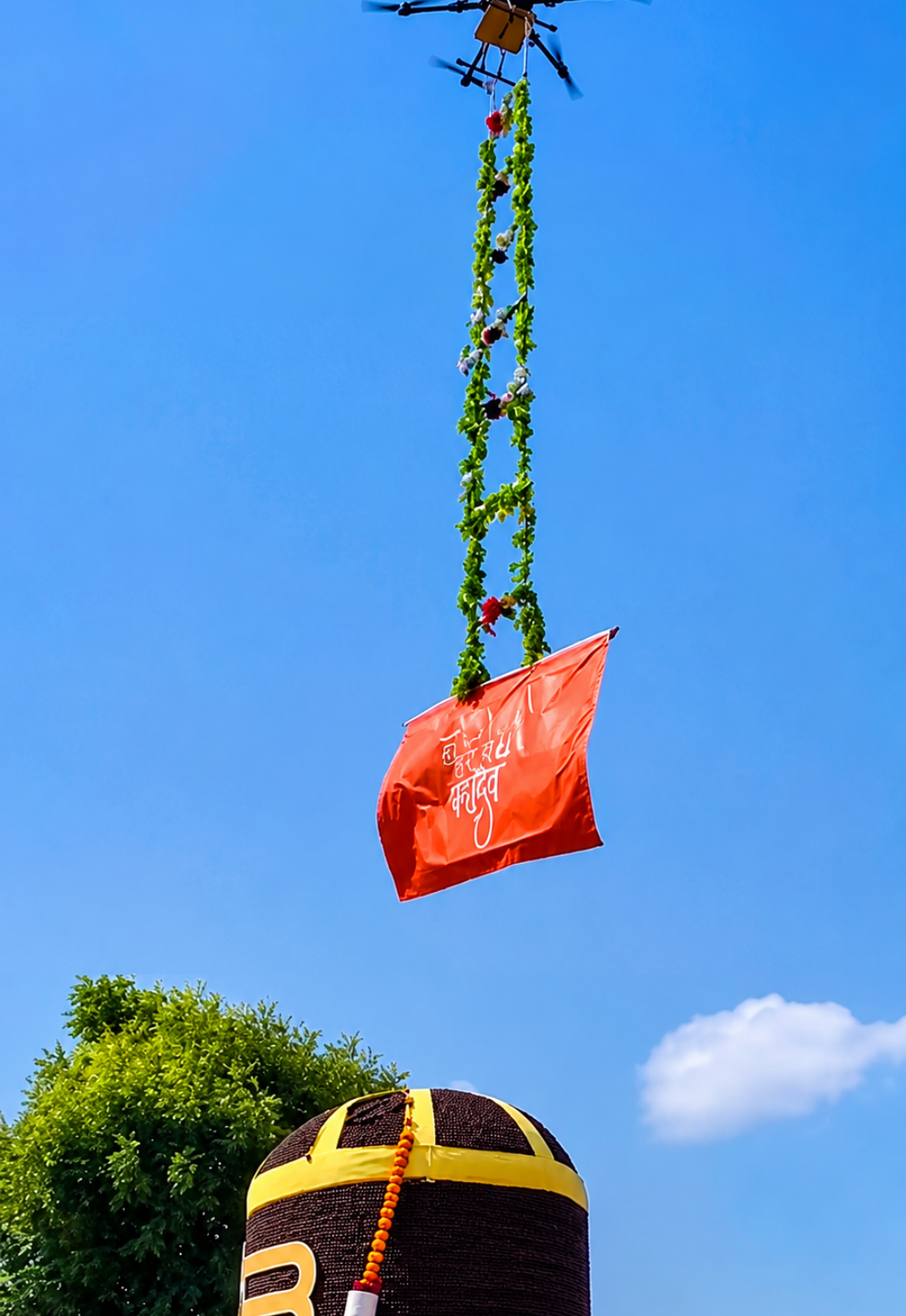 Our banner flying drones promote brands and messages at grand religious events, delivering maximum visibility, audience engagement, and unforgettable aerial advertising.